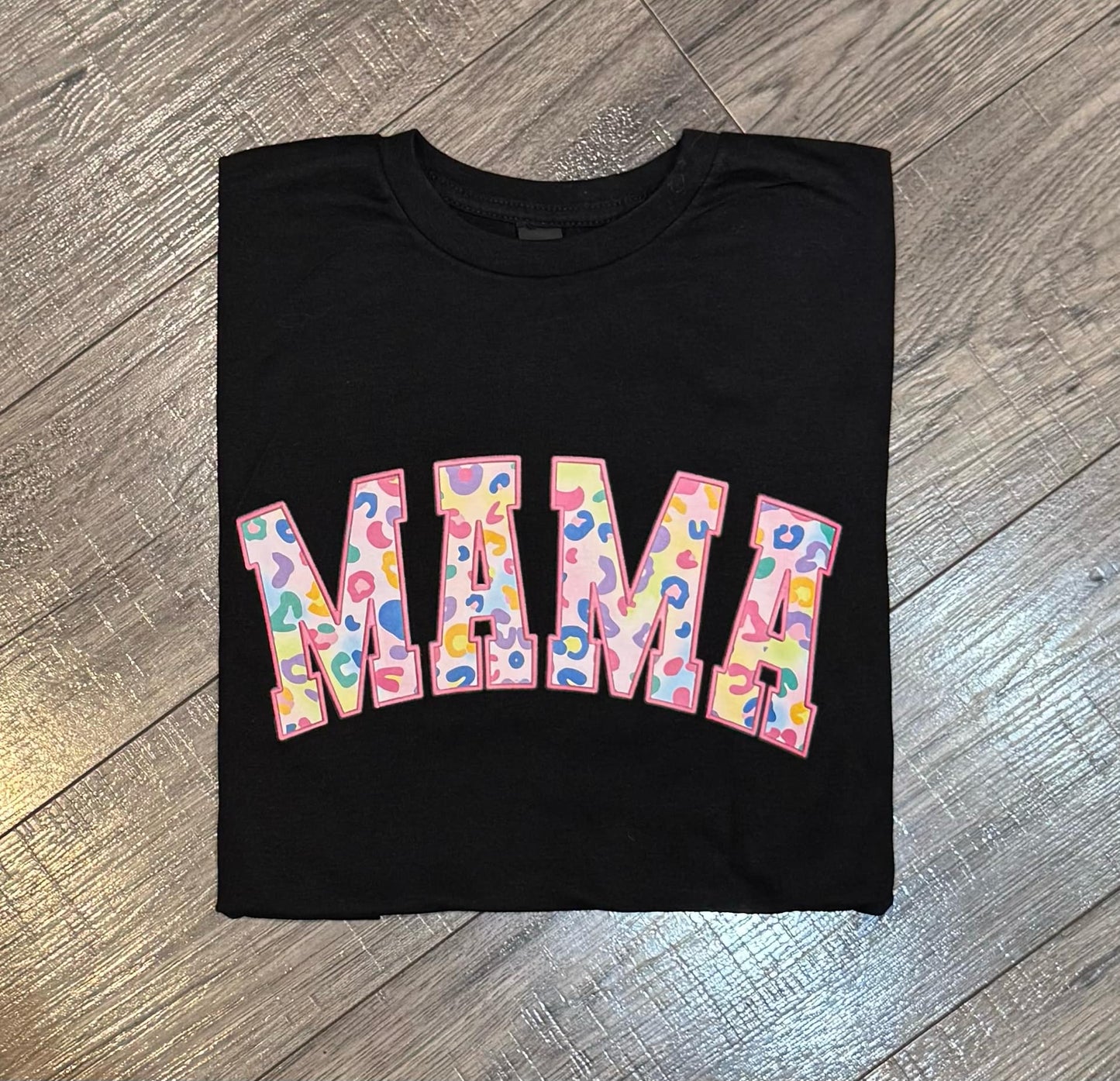 Mama T-shirt SIZE MEDIUM-Black
