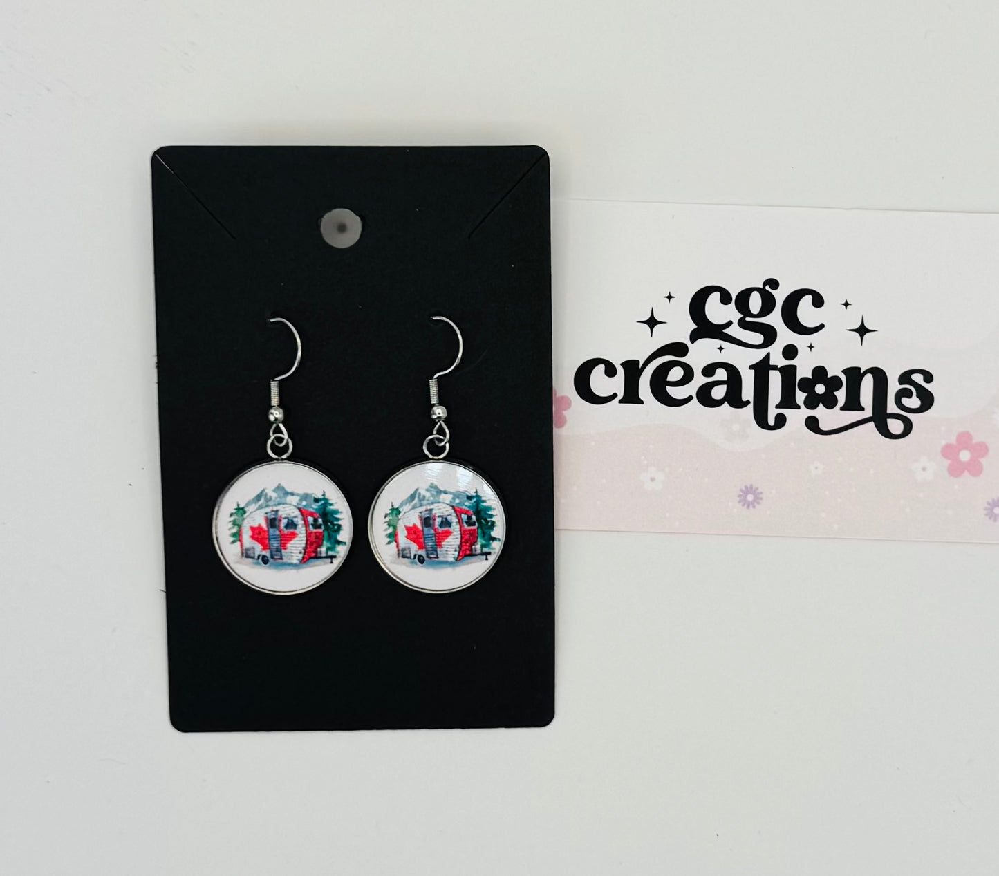 Canada Trailer Novelty Earrings