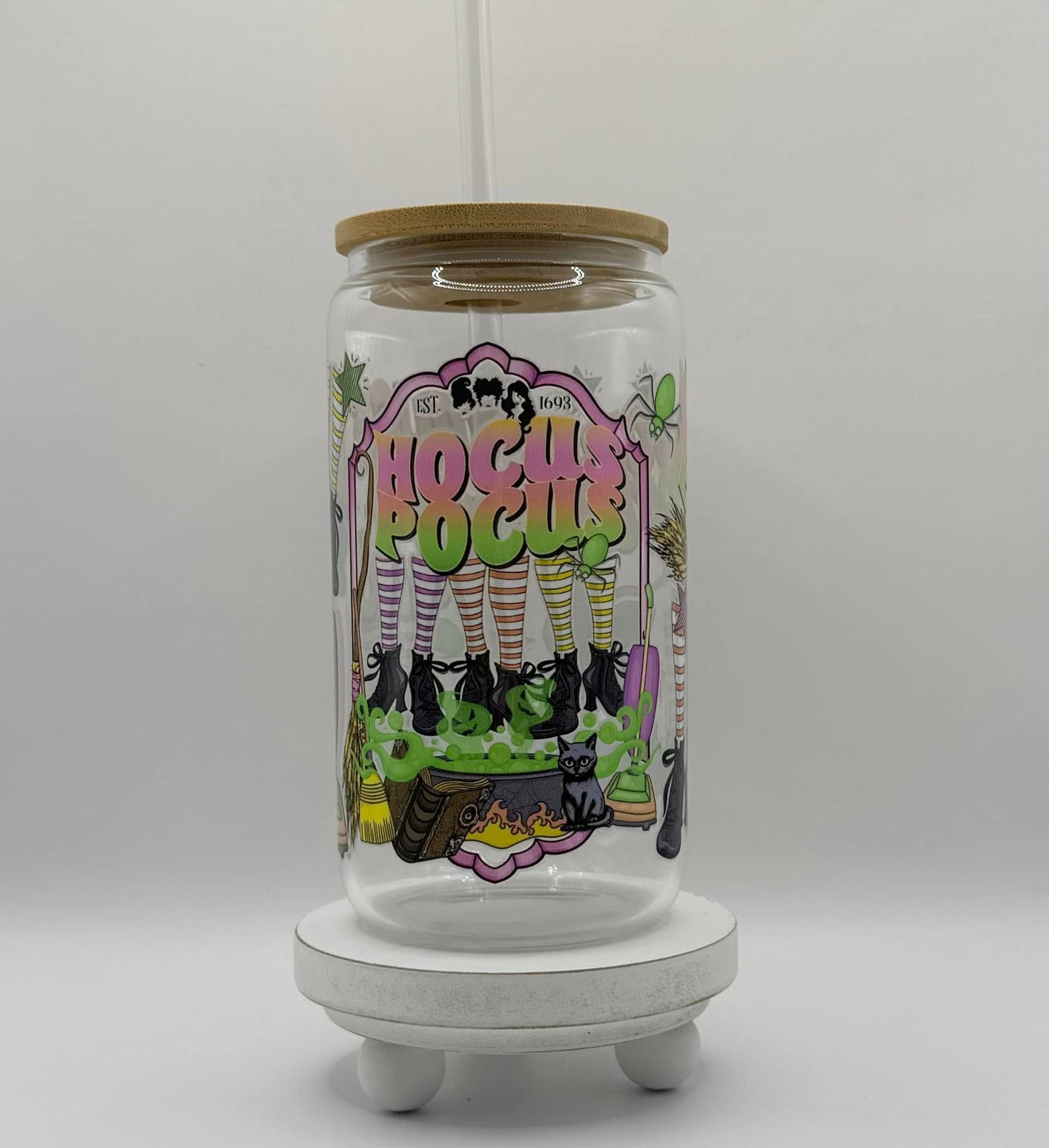 Hocus Pocus 16oz Glass Cup With Lid