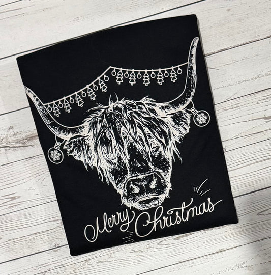 BLACK CREWNECK- Merry Christmas Cow Crewneck Sweatshirt