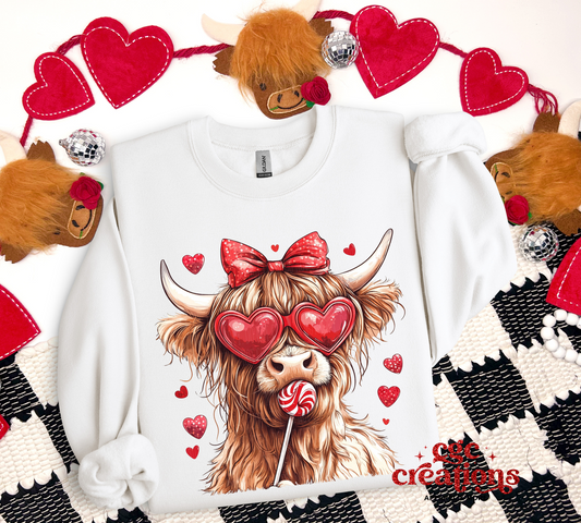 Cute Highland Cow With Hearts Crewneck Sweatshirt