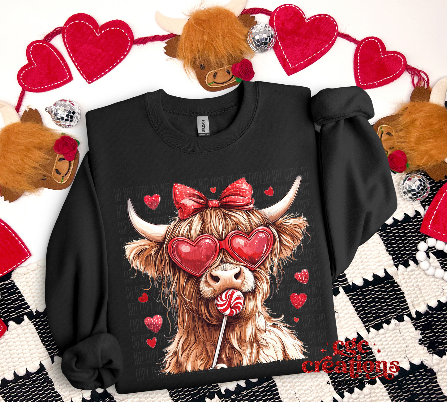 Cute Highland Cow With Hearts Crewneck Sweatshirt